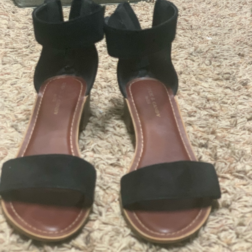 Women's sandals